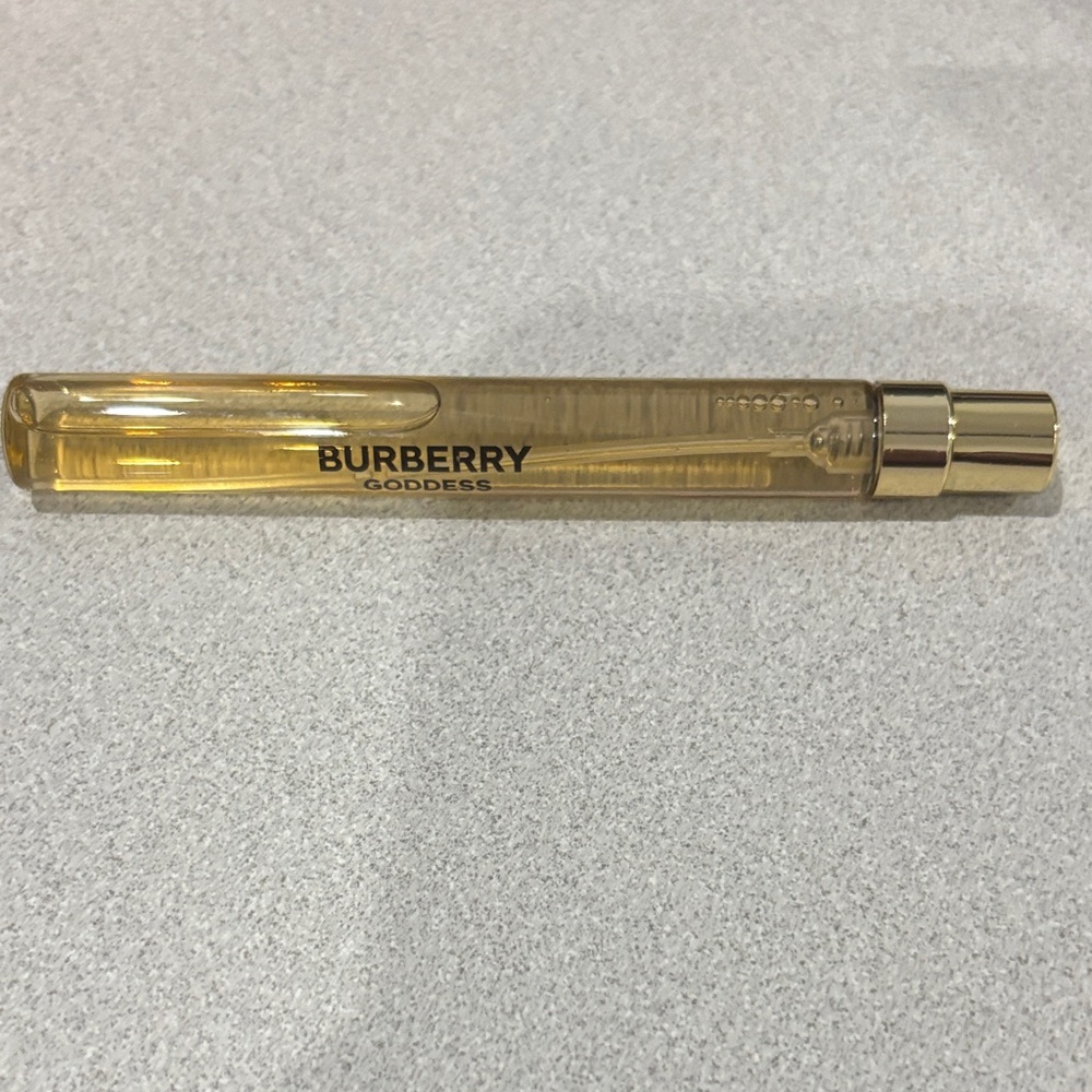 Burberry Goddess Travel Size